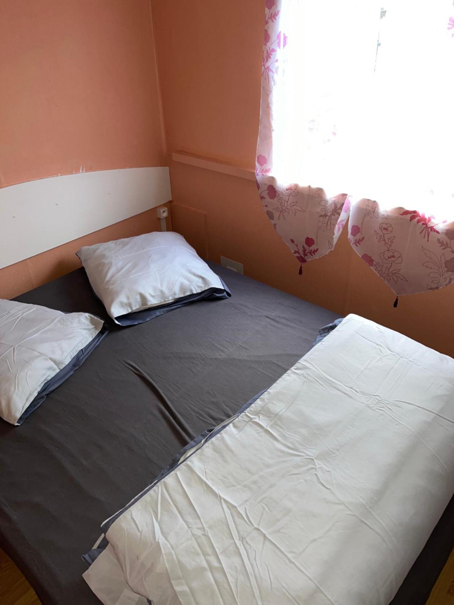 Hotel Le Familly Team Ardres Zewnętrze zdjęcie