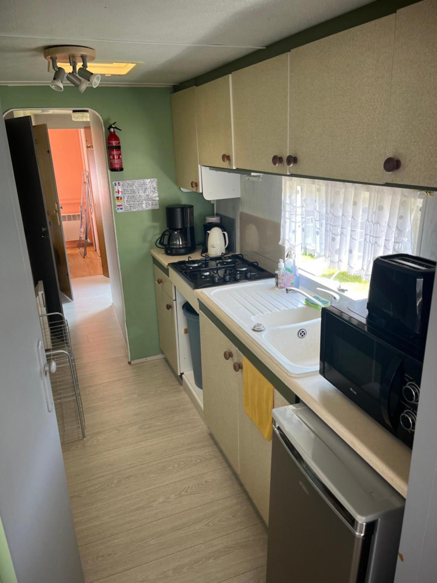 Hotel Le Familly Team Ardres Zewnętrze zdjęcie